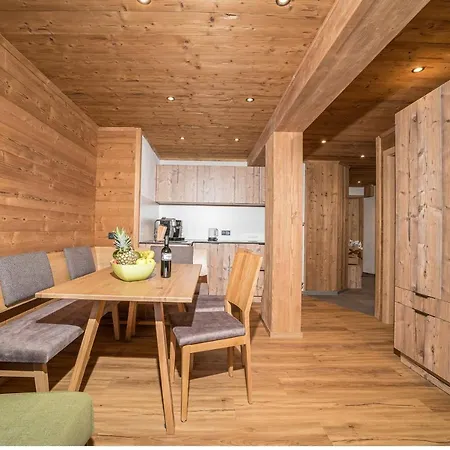 Schima Drosa - - By Pferd Auf Wolke * Gaschurn