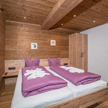 Schima Drosa - - By Pferd Auf Wolke Apartamento