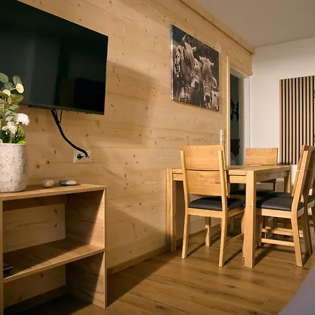 Schima Drosa - - By Pferd Auf Wolke *