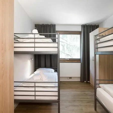 Schima Drosa - - By Pferd Auf Wolke