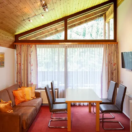 Schima Drosa - - By Pferd Auf Wolke * Gaschurn