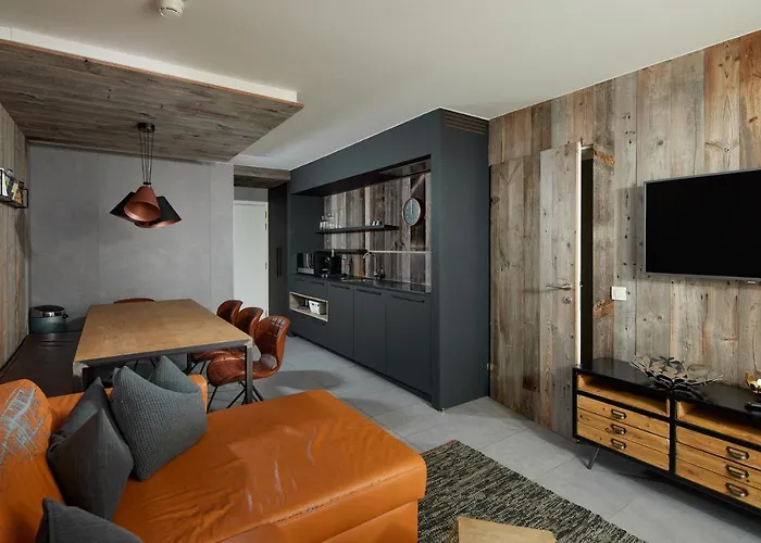 Schima Drosa - - By Pferd Auf Wolke