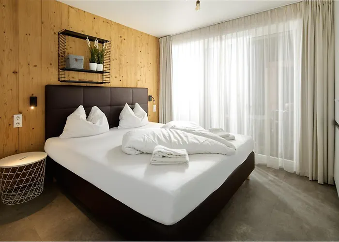 Schima Drosa - - By Pferd Auf Wolke * Gaschurn