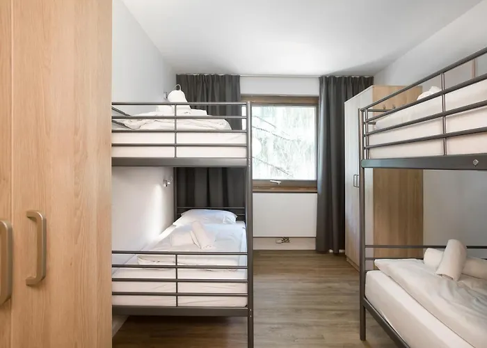 Schima Drosa - - By Pferd Auf Wolke